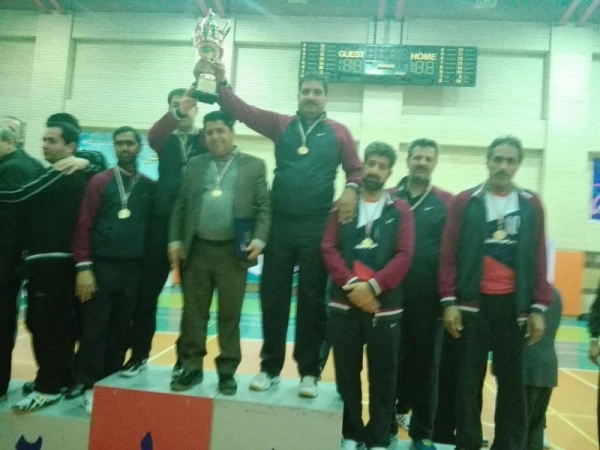 کسب رتبه اول والیبال  جام کارکنان  و هیئت علمی از بین کل پردیسهای کشور  4