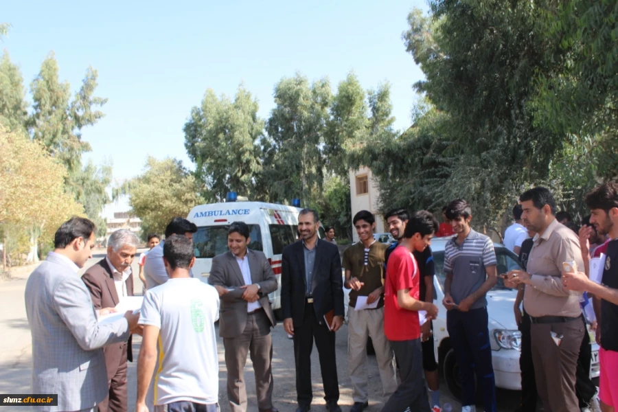 برگزاری مسابقات ورزشی به مناسبت هفته تربیت بدنی 12