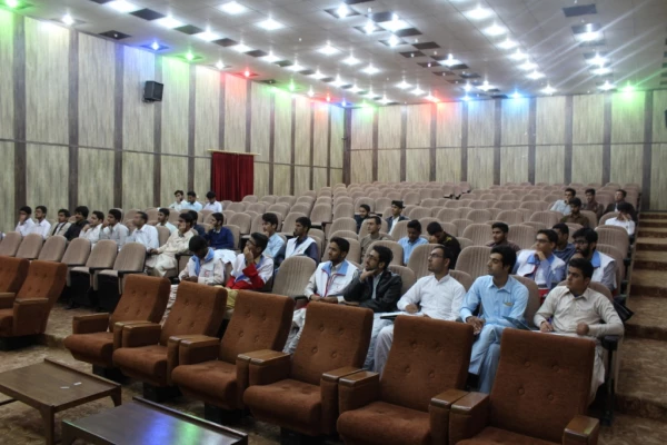 کارگاه های کمک های اولیه هلال احمر 5