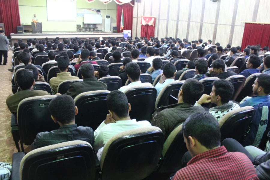 ویژه برنامه روز دانشجو و آغاز ولایت و امامت امام زمان(عج).