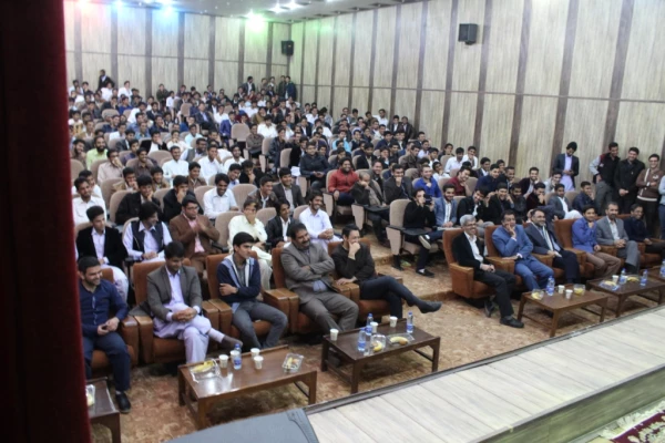 ویژه برنامه روز دانشجو و آغاز ولایت و امامت امام زمان(عج).