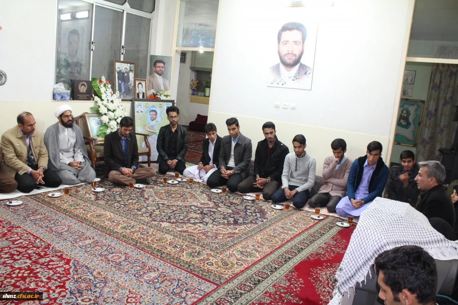 دیدار با خانواده شهید خزایی اولین خبرنگار شهید مدافع حرم 2