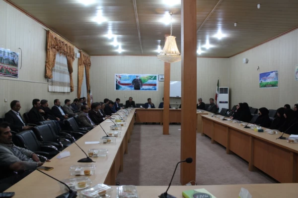 جلسه هم اندیشی اساتید دانشگاه فرهنگیان در خصوص ارتقای کیفیت آموزشی و فرهنگی