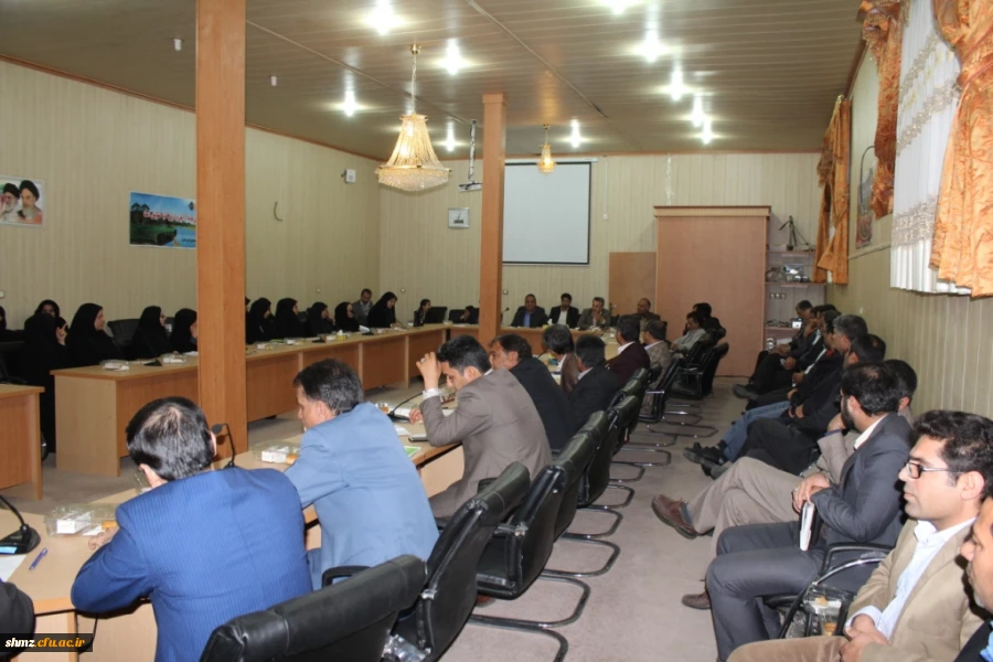 جلسه هم اندیشی اساتید دانشگاه فرهنگیان در خصوص ارتقای کیفیت آموزشی و فرهنگی