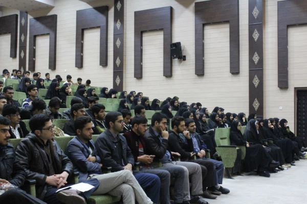 نشست موضوعی نماز با سخنرانی آیت الله سلیمانی