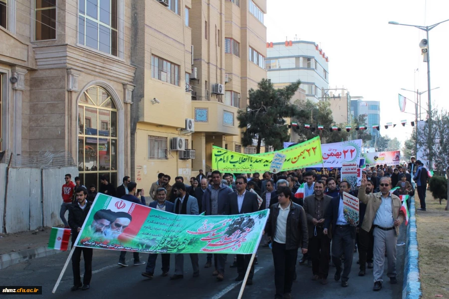 راهپیمایی باشکوه یوم الله 22 بهمن