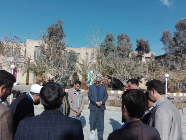 غباررویی مزار شهید گمنام  پردیس به مناسبت روز دانشجو 3